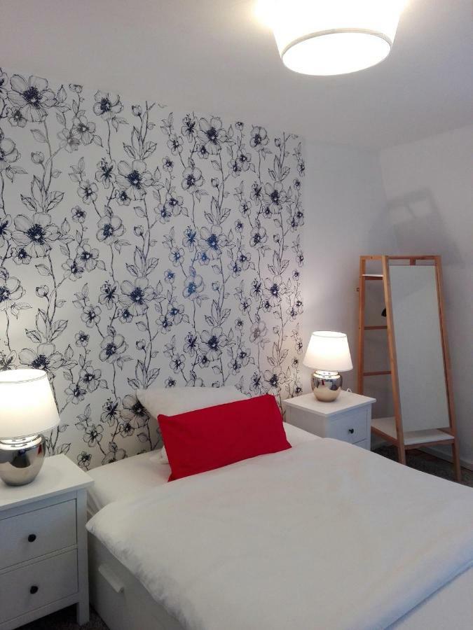 Ferienwohnung Burgblick ทราเบิน-ทราร์บาค ภายนอก รูปภาพ