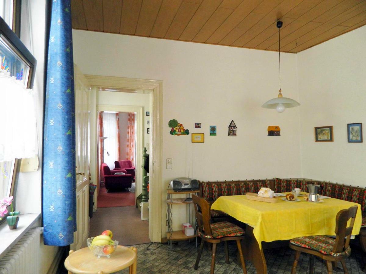 Ferienwohnung Burgblick ทราเบิน-ทราร์บาค ภายนอก รูปภาพ