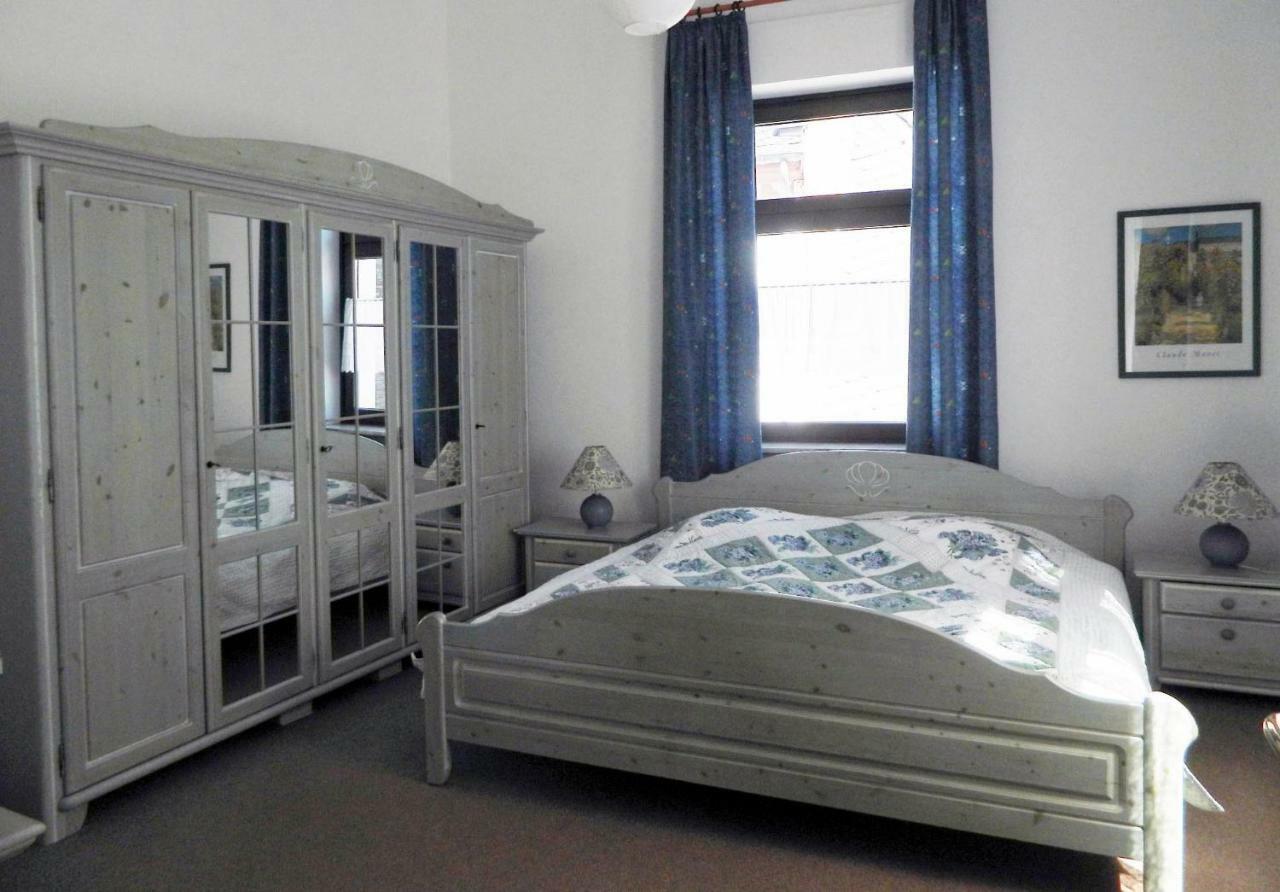 Ferienwohnung Burgblick ทราเบิน-ทราร์บาค ภายนอก รูปภาพ
